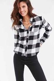 Black And Grey Flannel Outfit 34 Awesome Flannel Outfit Ideas For Winter Womens Flannel Shirt Flannel Shirt Outfit Black Flannel Shirt