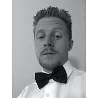 A list of who Pocket Aces is following