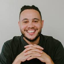 Justin Ragsdale's Instagram, Twitter & Facebook