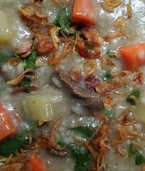 It tastes richer than the normal chicken porridge due to the coconut milk and selection of spices added to it. Cara Masak Bubur Lambuk Sedap Guna 2 Cawan Beras