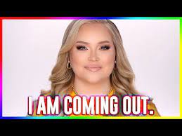 Her birthday, what she did before fame, her family life, fun trivia facts, popularity rankings, and more. I M Coming Out Youtube