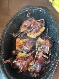 Grives Sur Toasts A L Ail Et Au Thym Recettes De Cuisine Recette Gibier Recettes Saines Rapides