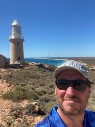 Who is a recommended paver in South Yunderup?