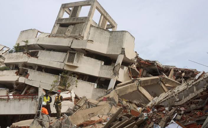 Venezuela eleva a 2 mil 645 la cifra de muertos por doble sismo