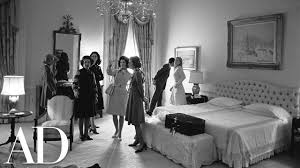 It is where the united states president special guests stay in the queen's bedroom or the lincoln bedroom. 4 White House Rooms You Won T See On The Tour Architectural Digest Youtube