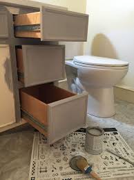 Another oak vanity bites the dust! Remodelaholic Chalk Paint Bathroom Vanity Makeover