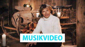 Andrea borg, andy borg, die klostertaler, hansi hinterseer, udo jürgens, et bien d'autres. Hansi Hinterseer Bald Ist Weihnacht Offizielles Video Youtube