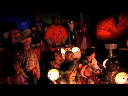 The Office Deleted Scene Haunted Warehouse Love This Scene But They Got Rid Of The Scene It S Not Eve On The Dele The Office Season 6 Halloween Scene Shows