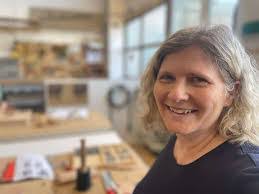 Barbara Windisch's Instagram, Twitter & Facebook