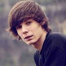 Skater Frisuren Fur Jungs Teenage Guy Haircuts Haircuts For Men Hairstyles For Teenage Guys