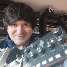 Have you checked out the new Dan Dean Bass Rig Pack yet? What are your  go-to settings for Bass tones?