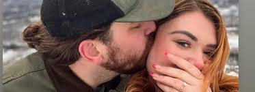 Jennifer Patten and Aaron Perreault's Wedding Registry