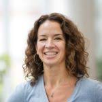 Julia Reich is a graphic recorder who captures conversations by drawing  live in real time, to help participants remember more, learn more, and have  fun.