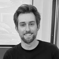 Tara Waite's Instagram, Twitter & Facebook