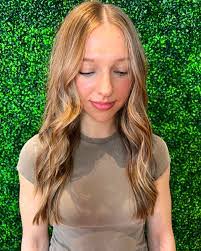 Natalie Brehm's Instagram, Twitter & Facebook