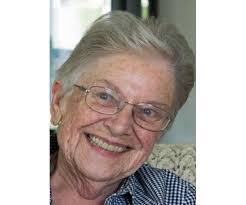 Lisa Loesel's Instagram, Twitter & Facebook