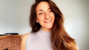 Alexandra Super Receives Outstanding Academic Achievement Award