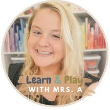 Kenzie Evie Brooks Mom Designs