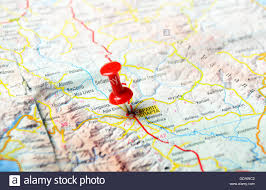 Sparta, ancient capital of the laconia district of the southeastern peloponnese, southwestern greece. Nahaufnahme Von Sparta Griechenland Karte Mit Roten Pin Reisekonzept Stockfotografie Alamy