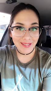 Where did Jennifer get her glasses? I love the shape.