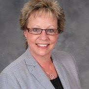 Sue Izard's Instagram, Twitter & Facebook