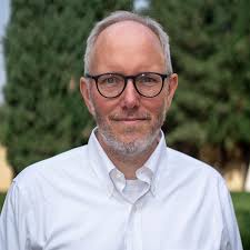 Political Economy Working Group • European University Institute