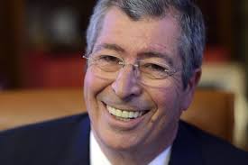 La maison de la pêche et de la nature. Patrick Balkany Sa Danse Pendant La Fete De La Musique Choque Les Internautes