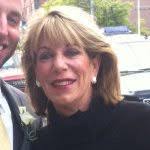 Karen Lamson's Instagram, Twitter & Facebook