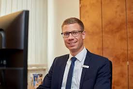 Von altersvorsorge über girokonto bis versicherung: Finanz Tipps Von Der Dithmarscher Volks Und Raiffeisenbank Eg Me2be