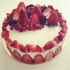 Fraisier Chocolat Blanc Chocolat Blanc Dessert Chocolat