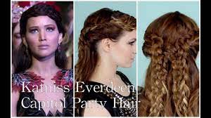 I've made a new discovery! Unleash Your Inner Katniss With These Braid Tutorials