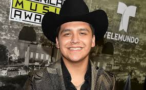Christian Nodal. Así ha sido su cambio físico