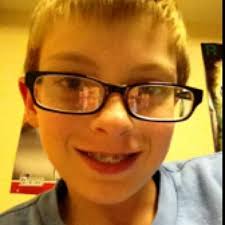 Riley McCabe (@Riley4590)