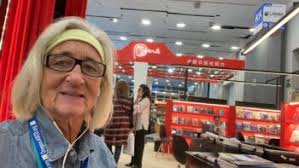 The Biblioteca Elena Poniatowska Director Attends FIL