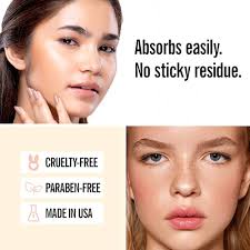 Amazon.com: Valjean Labs Brighten Eye Serum with Vitamin C + Hyaluronic  Acid