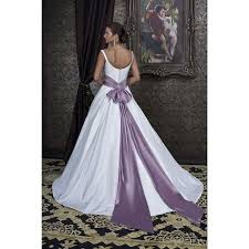 Vielen dank, dass sie hochzeitskleid lila zum hochze… Sweetheart Neckline White And Purple Beaded Wedding Gowns With Wedding Dresses Wallpapers Lila Hochzeitskleid Lila Hochzeit Braut