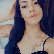 Beatriz Arceo's Instagram, Twitter & Facebook