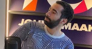 De grote criminelen zijn niet de mensen die blaasjes worden wijsgemaakt en een. Sammy Mahdi 10 Fm
