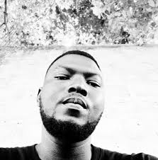 Pardonner une femme infidèle est la dernière chose qu'un homme devrait  faire. Mieux vaut mâcher et boire la boisson amère que d'accepter quelqu'un  qui vous a trahi si délibérément. Ne blâme