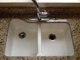 bathroom sink refinishing & reglazing