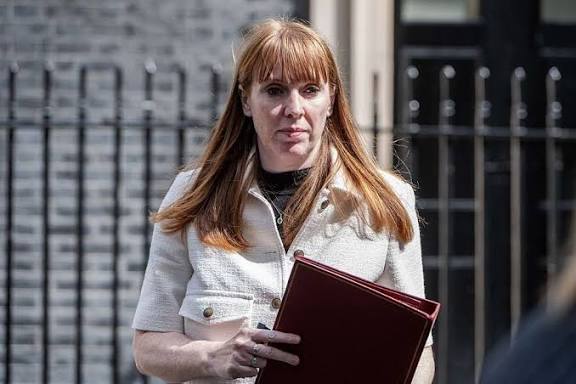 Angela Rayner: Labour fears wipeout from Reform in Angela Rayner's seat as 'urgent' warning sent to members - 'Fighting a losing battle!'