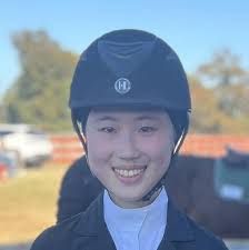 Cierra Hubbard's Instagram, Twitter & Facebook