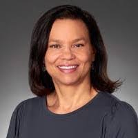 Donna Suggs's Instagram, Twitter & Facebook