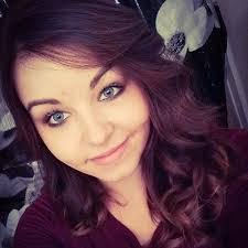 Randi Floyd's Instagram, Twitter & Facebook