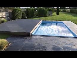 Vollautomatische Begehbare Poolabdeckung 6 5 X 3 5 M Youtube In 2020 Pool Outdoor Decor Outdoor