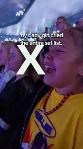 Billie Eilish Delivers Emotional Performance in Chicago