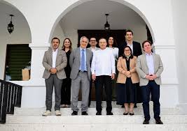 Gobernador Durazo busca atraer inversión minera chilena a Sonora