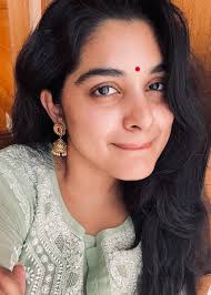 ActressBuff on X: FACE CARD PORN NIVETHA THOMAS 💚🤎  t.co5h70dpG0fG  X