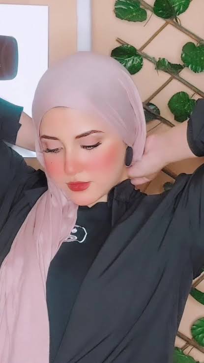 لفات طرح حجاب جديدة وسهلة للوجه الطويل