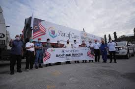 Tunai zakat melalui perbankan internet, myeg atau. Flood Assistance Mission Of Lembaga Zakat Negeri Kedah To Pahang Darul Makmur